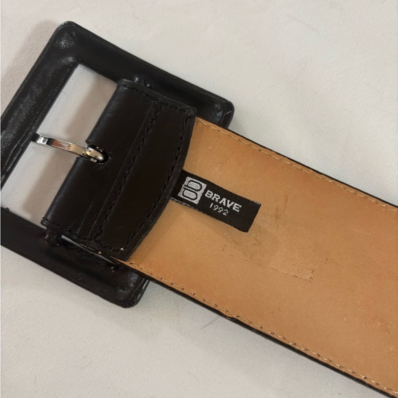 Brave Beltworks Black Leather women’s Belt with Square Buckle - Picture 6 of 7